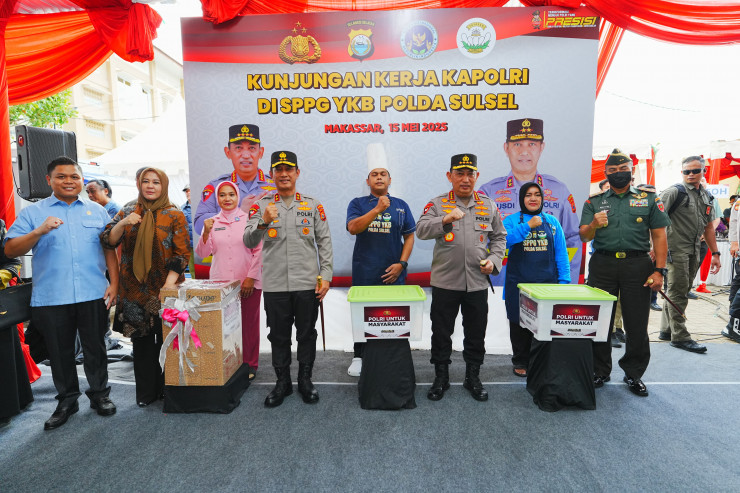 Kapolri Tinjau SPPG Polda Sulsel, Pastikan Kesiapan Dukung Program MBG