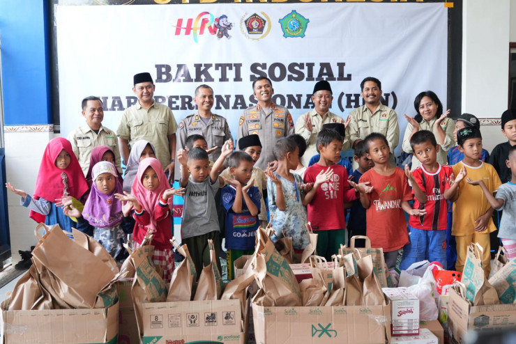 Kapolresta Sidoarjo Hadiri Bakti Sosial HPN dan HUT ke-80 PWI di Griya Balita SYD